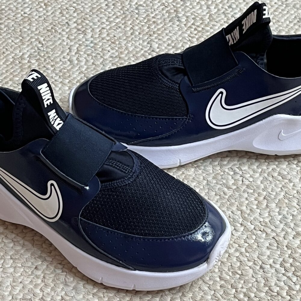 Nike Flex Runner Boy's Size 3Y Youth Kids Navy Blue Sneakers Shoes FN1294-403